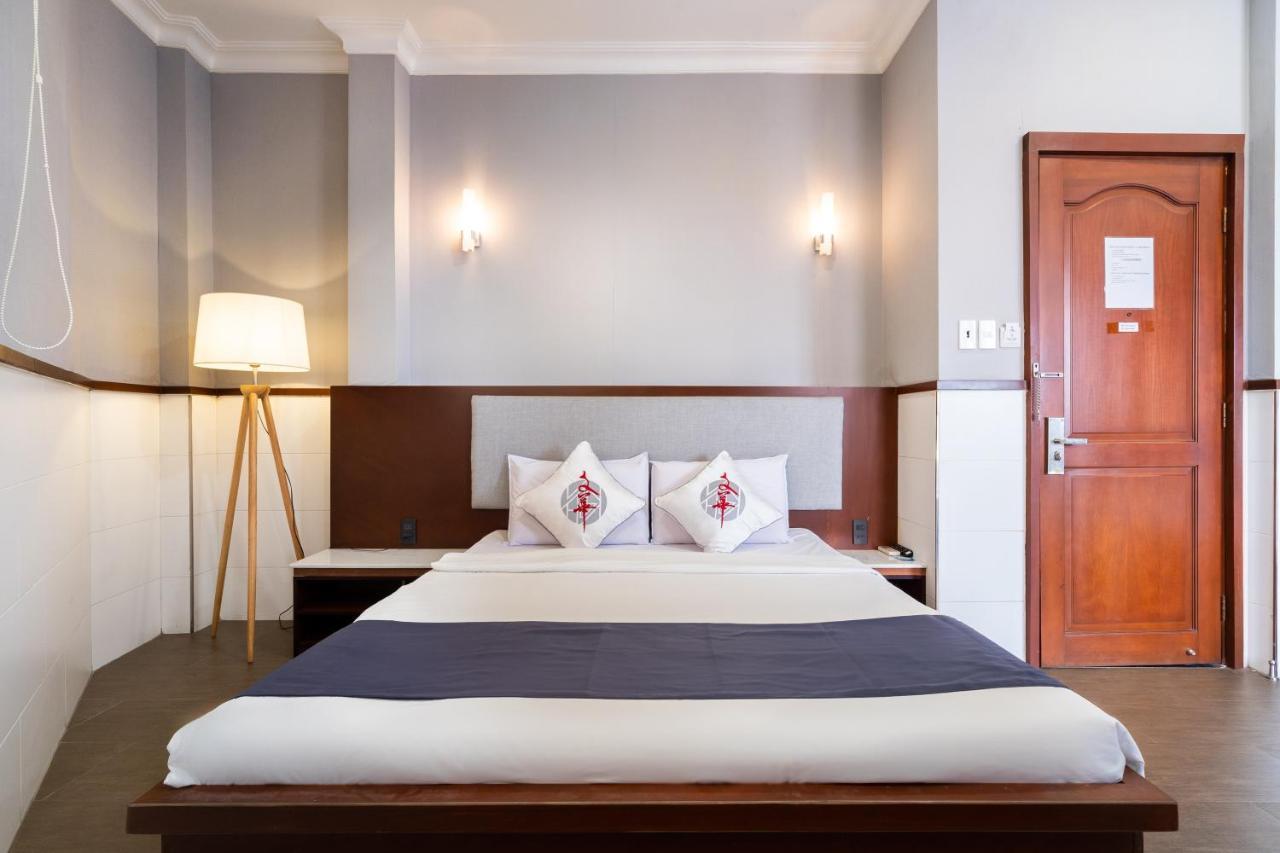 Van Hoa Hotel Хошимін Екстер'єр фото