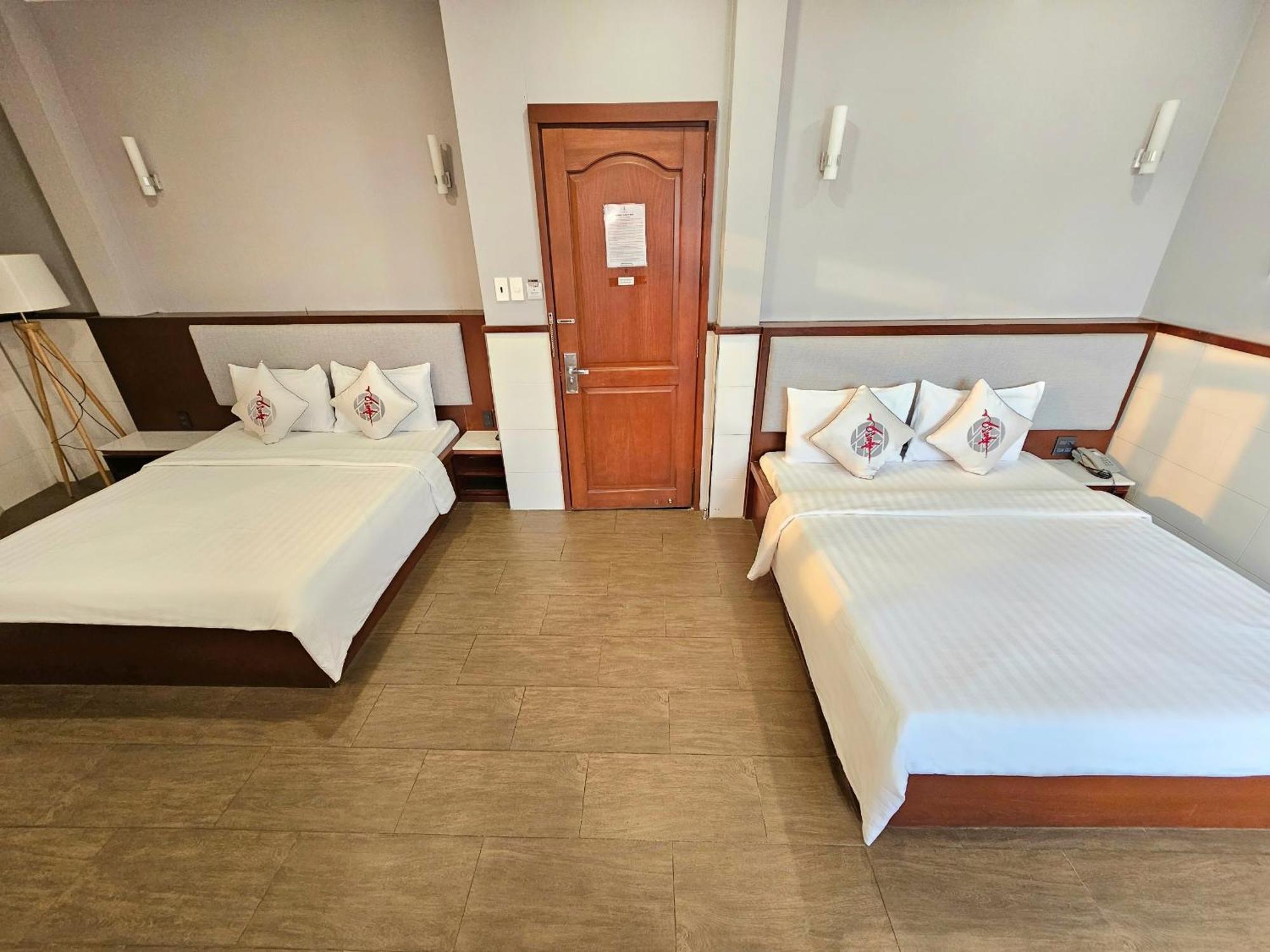 Van Hoa Hotel Хошимін Екстер'єр фото