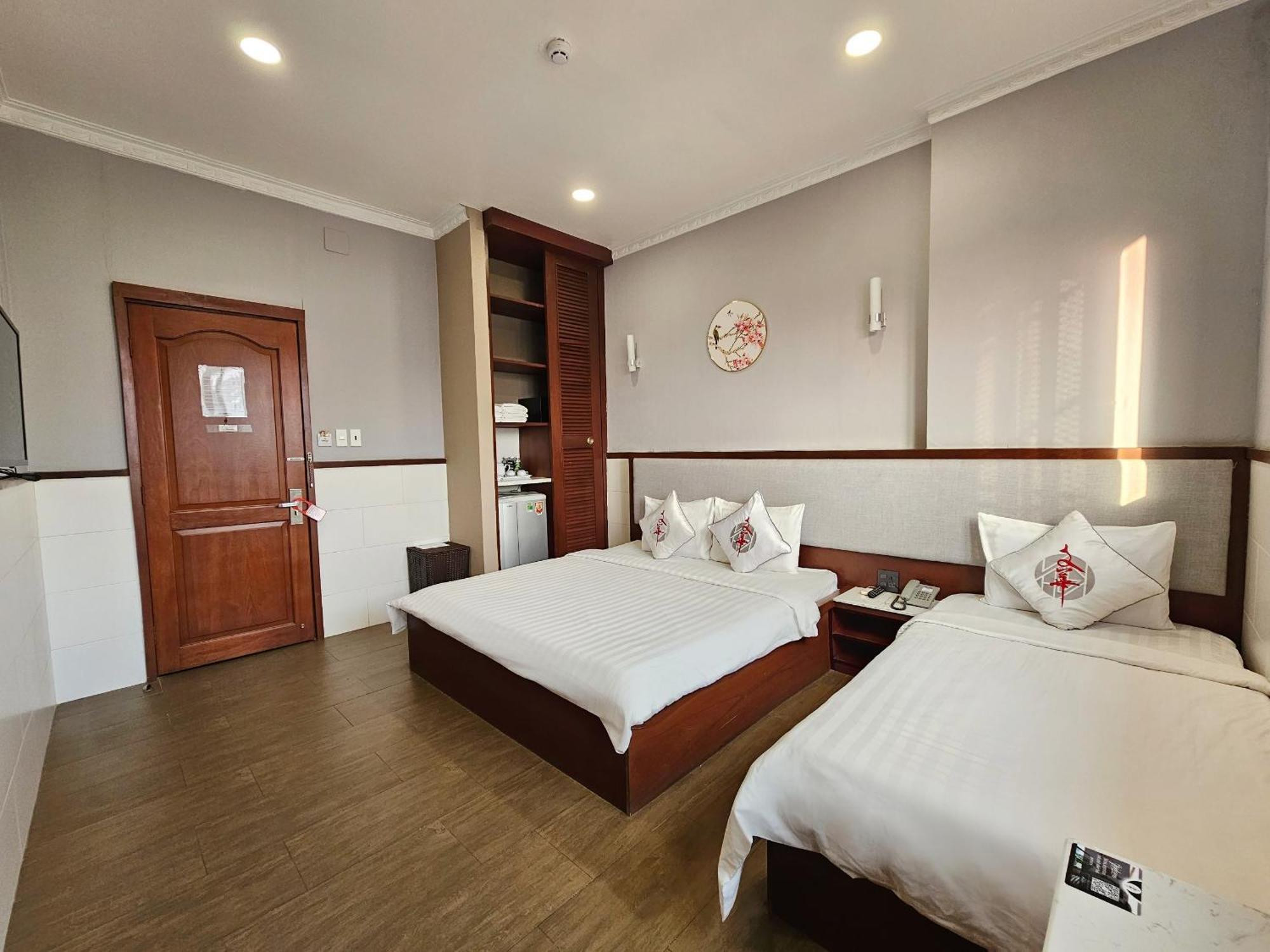 Van Hoa Hotel Хошимін Екстер'єр фото