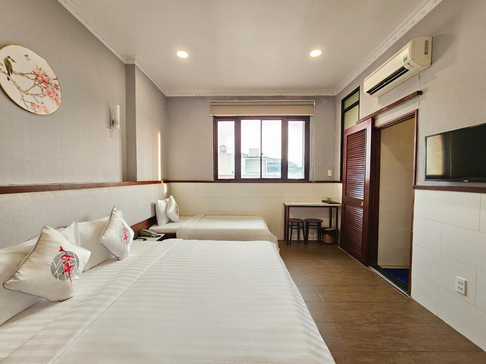 Van Hoa Hotel Хошимін Екстер'єр фото